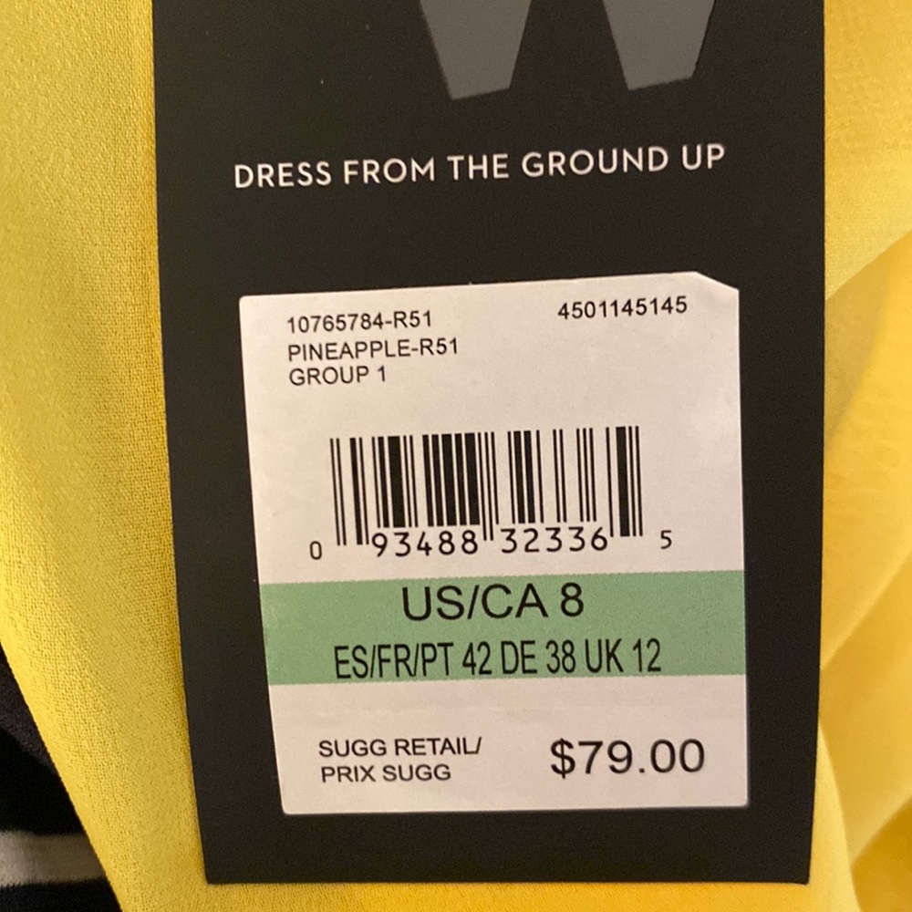 NWT size 8 Beautiful pineapple color Nine West summer dress.